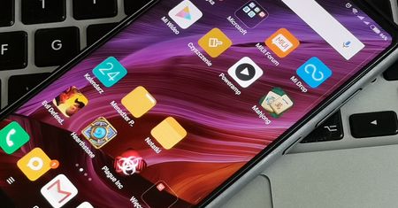 Pięć najlepszych flagowych smartfonów z 2017 roku, które warto dziś kupić