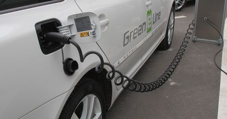 Jednak będą zachęty do zakupu aut elektrycznych