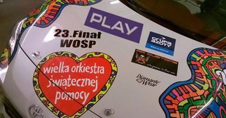 Polski art car WOŚP na wyścigu w Dubaju. Start już jutro