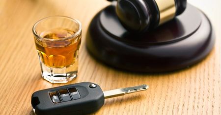 Jak wyglądają limity za jazdę po alkoholu w Europie? Co grozi za ich przekroczenie?