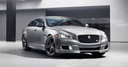Polska rywalizuje z Czechami o fabrykę Jaguar Land Rover