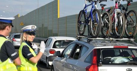 Policja apeluje o ostrożne powroty z wakacji