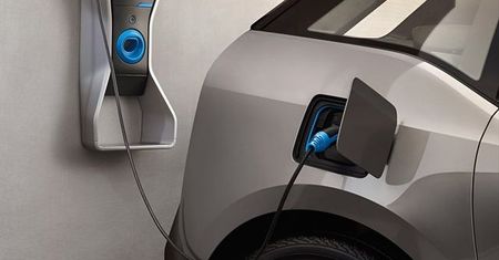 Samochód elektryczny "zatankujemy" w pół godziny?