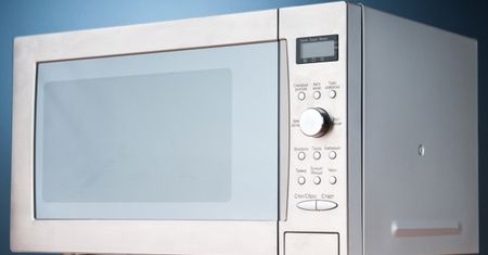 Mikrofalówka zasili inne urządzenia kuchenne