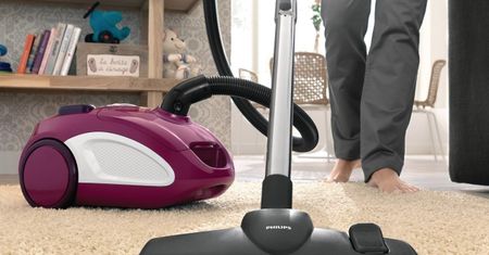 Odkurzacz Philips EasyLife FC8131 - duża moc i daleki zasięg
