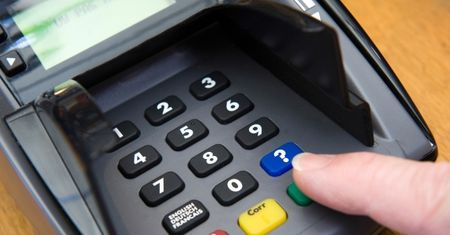 Wykradli miliony numerów kart kredytowych