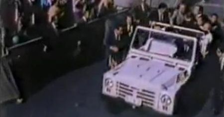 Można zobaczyć auto, w którym postrzelony został Jan Paweł II
