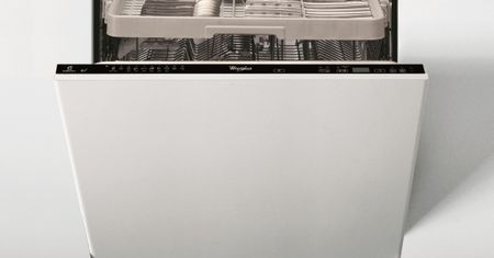Zmywarka Whirlpool 6-ty Zmysł Powerclean - myje 13 kompletów naczyń w 6 litrach wody