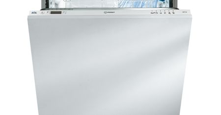 Indesit DIFP 36.R - prosta, pojemna i niedroga zmywarka