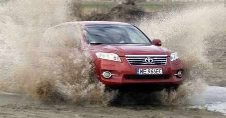 Toyota RAV4 Valvematic: nie chce się zestarzeć