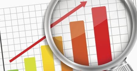 Analitycy o spodziewanych danych z rynku pracy i o produkcji przemysłu
