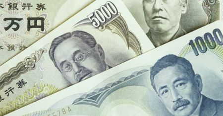 USDJPY blisko kluczowego poziomu