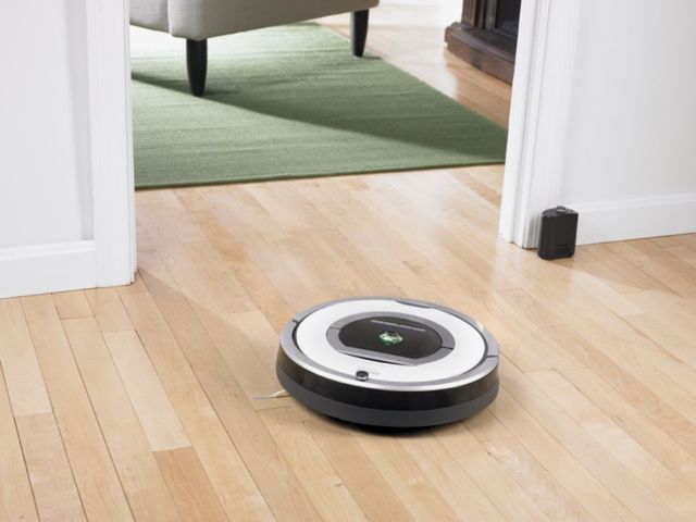 iRobot Roomba 760 - robot sprzątający z systemem iAdapt Responsive Cleaning