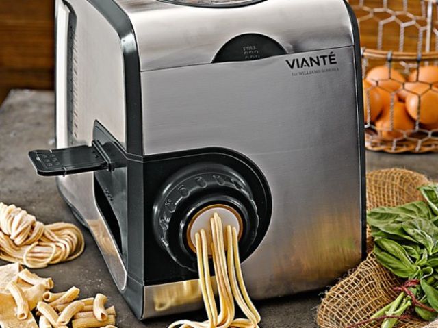 The Viante Pasta Extruder - maszyna do makaronu