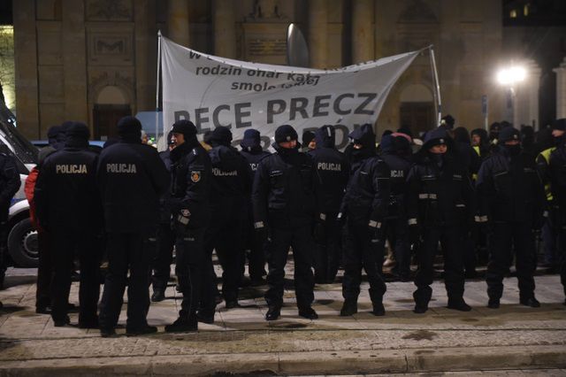 Koszty miesięcznic smoleńskich zależą od zabezpieczeń