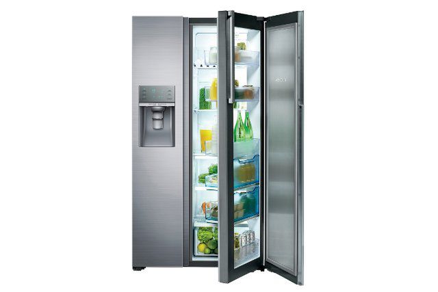 Za podwójnymi drzwiami: nowe lodówki Samsung Food ShowCase