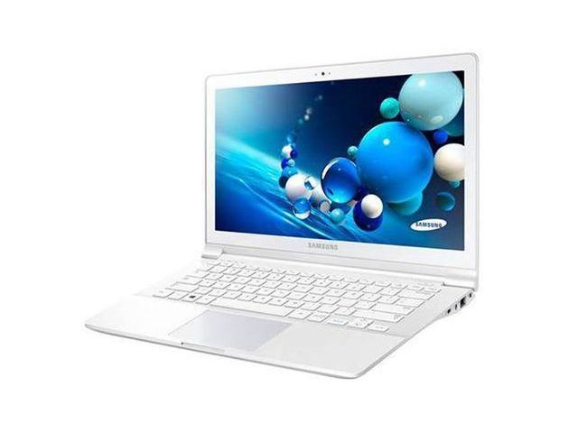 Topowy ultrabook Samsunga doczeka się odchudzonej wersji