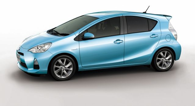 Prius C: kompaktowa hybryda Toyoty