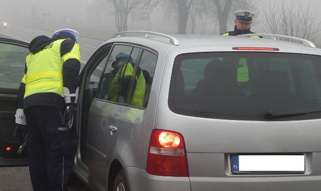 Policja będzie badała spaliny. Kto powinien się obawiać?