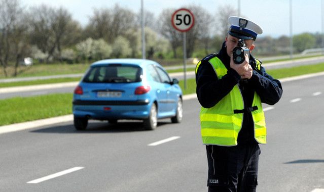 W zabudowanym nie szybciej niż 50 km/h