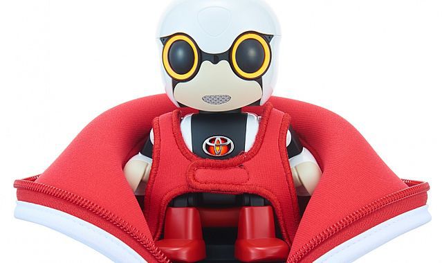 Toyota rozpoczyna sprzedaż robota Kirobo Mini