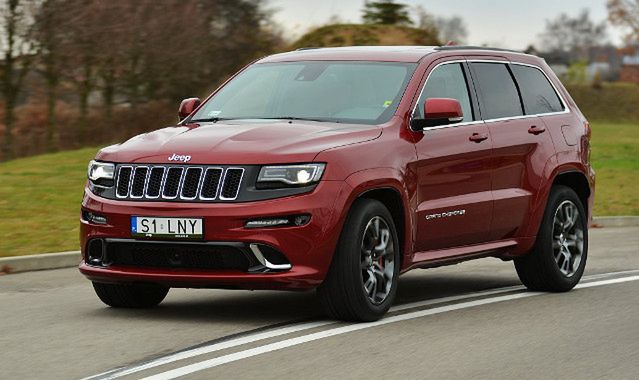 Jeep Grand Cherokee SRT: ładunek wybuchowy