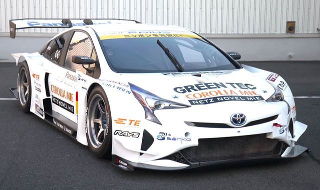 Toyota Prius GT300: hybrydowa wyścigówka