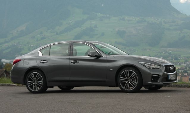 Infiniti Q50 2.0 t: limuzyna dla Europejczyka