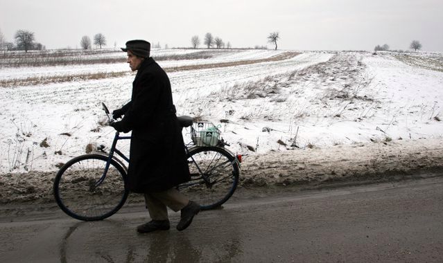 Rowerzyści bez świateł są praktycznie niewidoczni