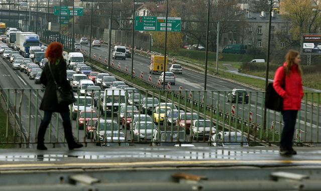 Polacy z największych miast stracili przez korki w ub.r. 3,46 mld zł