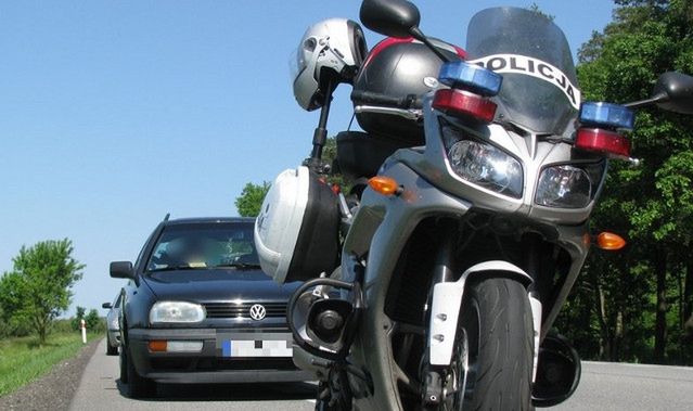 Sezon motocyklowy rozpoczęty: policja przestrzega