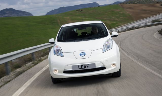 Nissan LEAF już w polskich salonach