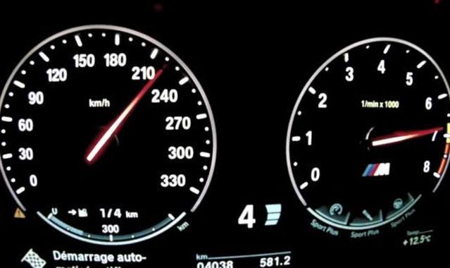 16-latek pędził 221 km/h