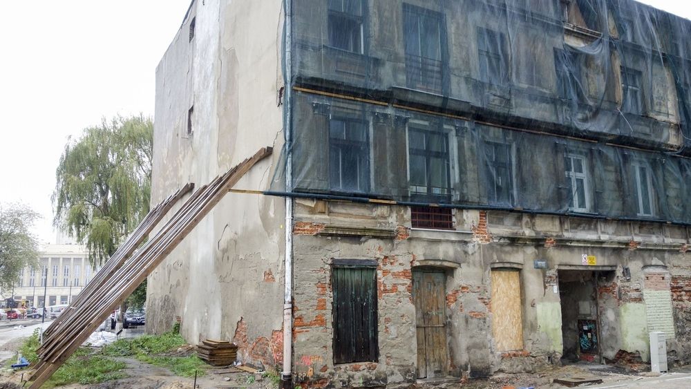 Łódzka kamienica przeznaczona do rozbiorki