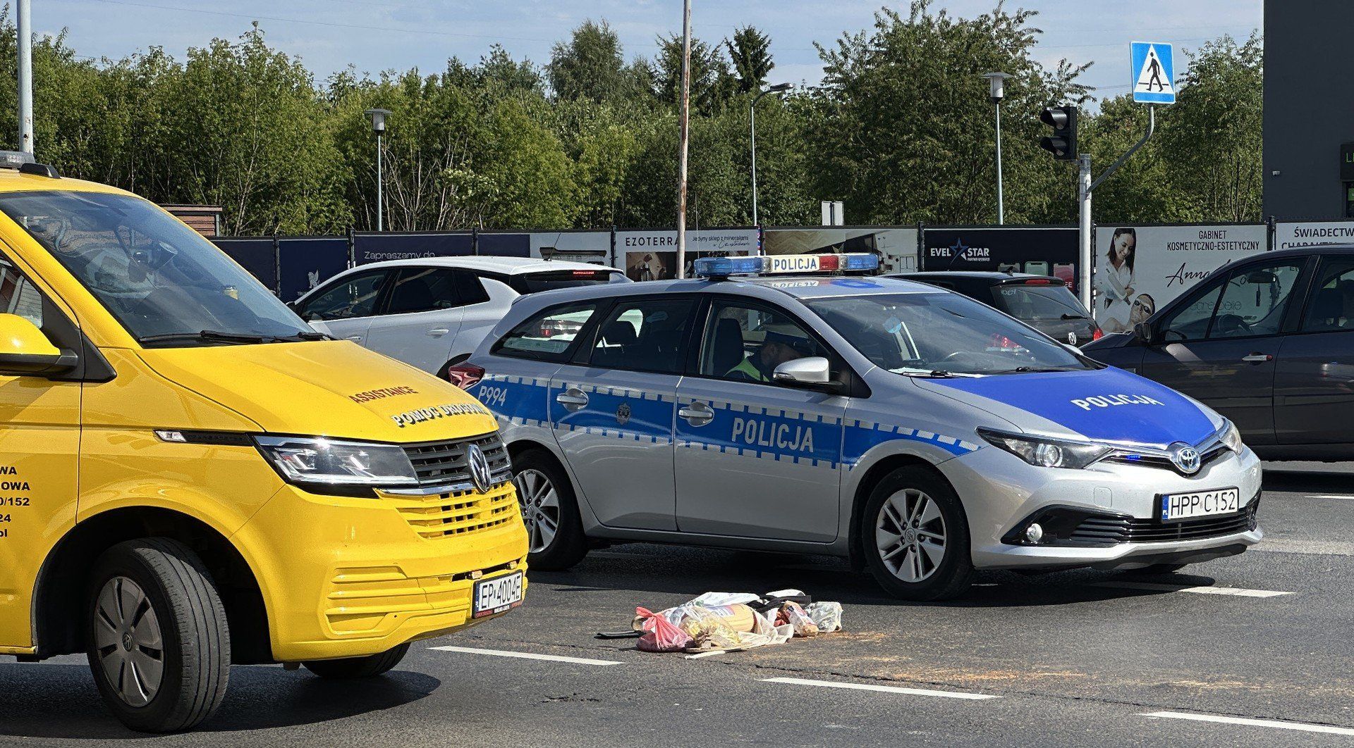 Poważny wypadek w Częstochowie. Kobieta potrącona na pasach, jest nieprzytomna