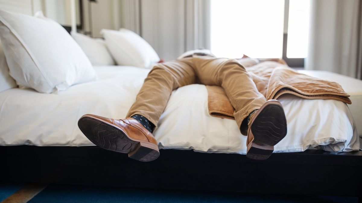 Mężczyznę okradziono podczas snu w hotelu