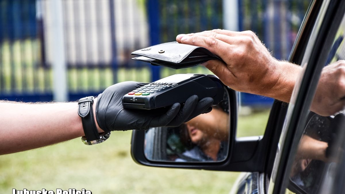Jeśli zdecydujemy się zapłacić mandat na miejscu, możemy liczyć na zniżkę w wysokości 10 proc.