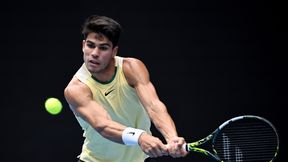 Carlos Alcaraz awansował po kreczu. Hiszpan z najlepszym wynikiem w Australian Open
