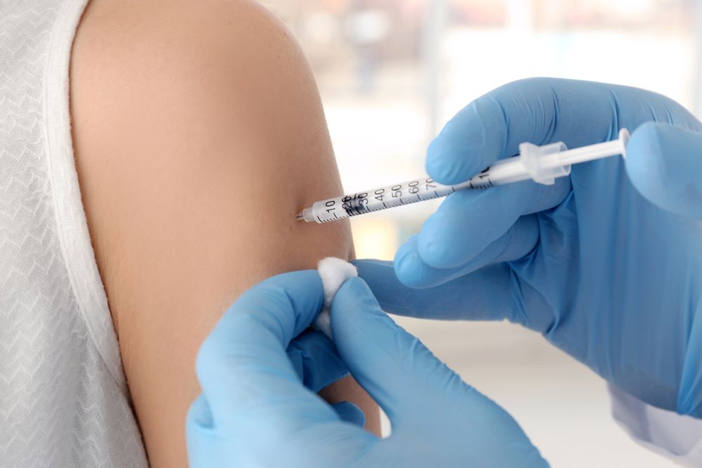 Brakuje szczepionek na grypę. Problem nie dotyczy tylko polskich aptek