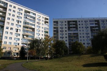 Ponad połowa małych mieszkań powstała w czasach PRL-u