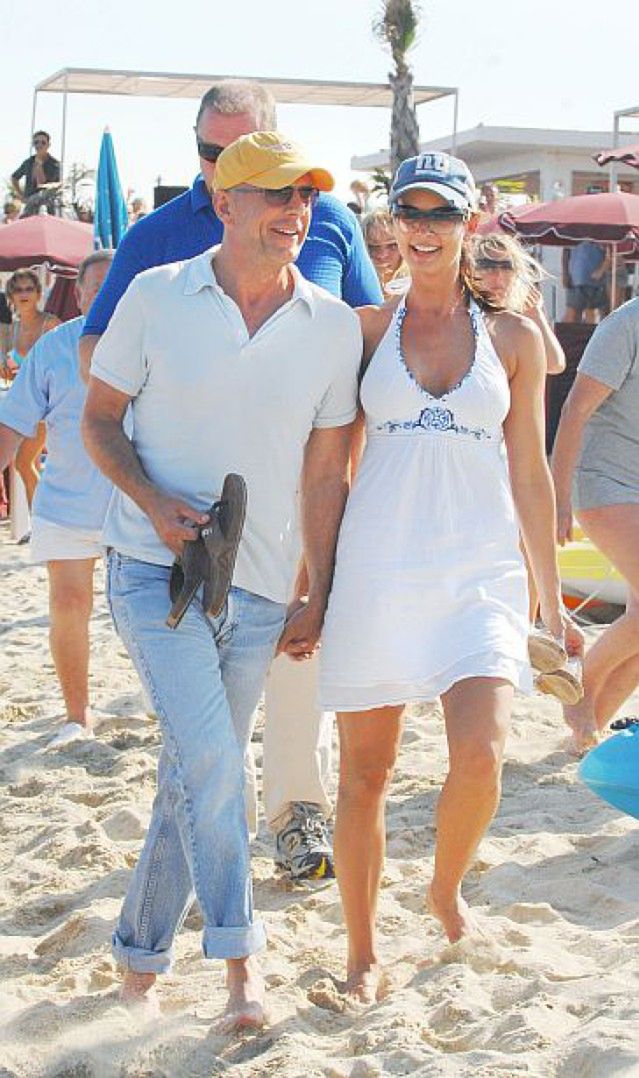 Bruce Willis na romantycznych wakacjach