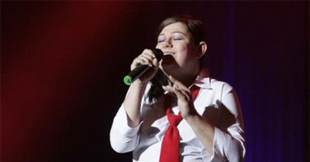 Urbańska przebrała się za "lesbijkę"!