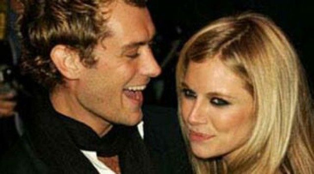 Jude Law & Sienna Miller. Nicole Kidman. Jennifer Aniston