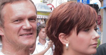 Tatuś z nieładną córką