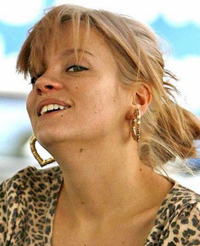 Lily Allen w wersji blond