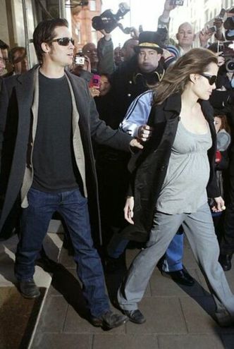Brad i Angelina trzymają się publicznie za ręce