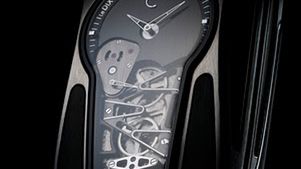 Wiemy jak będzie wyglądał mechaniczny telefon za 300 000 dolarów 1