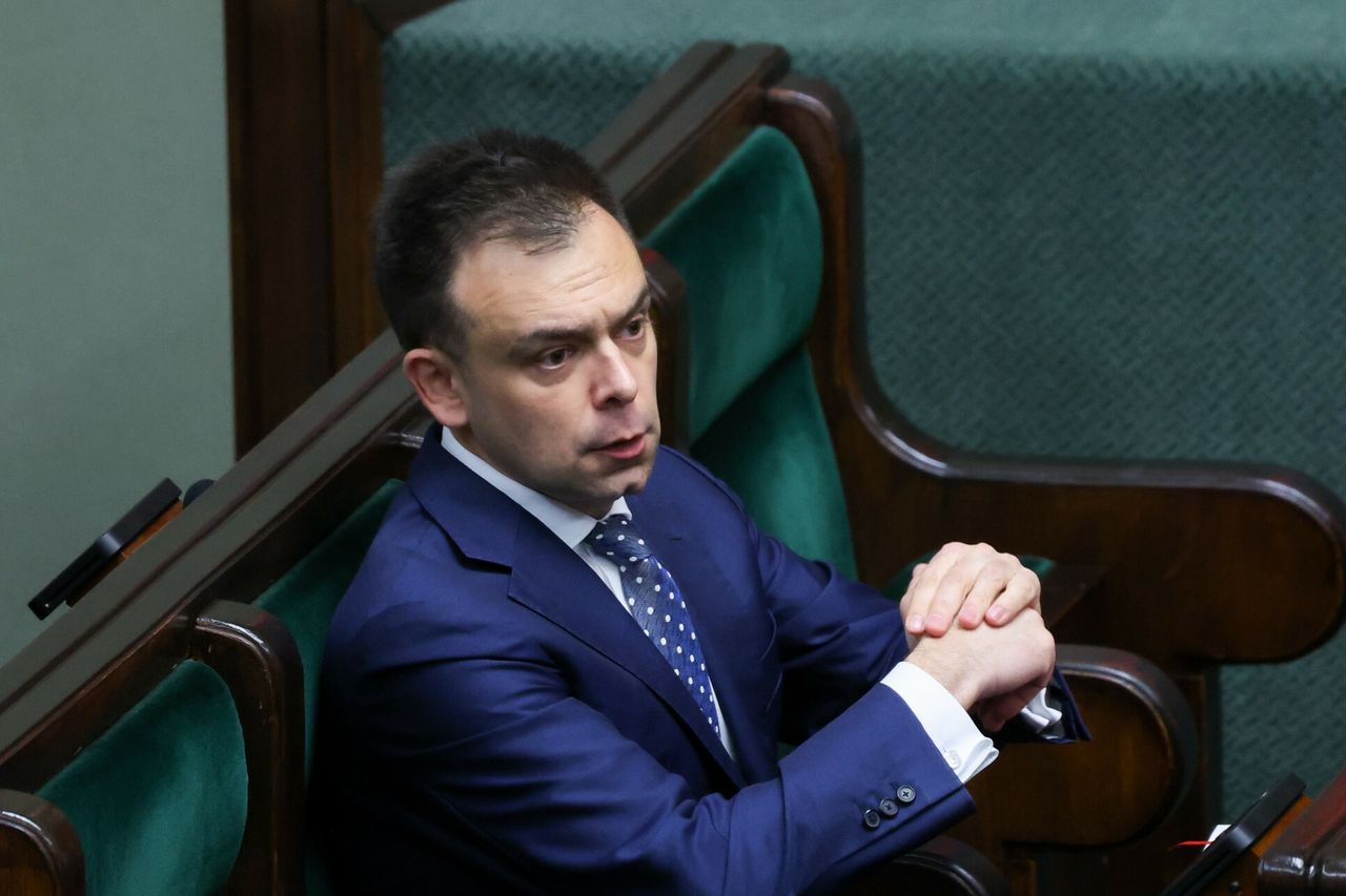 Na obsługę długu Polska wydaje więcej niż na 800 plus. Minister: to będzie dla nas wyzwanie