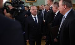 Na Kremlu strzelają korki od szampana? Miedwiediew o ruchu USA