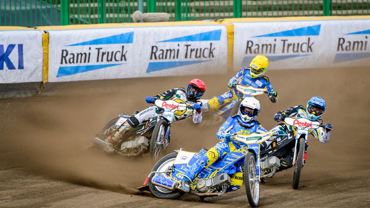 WP SportoweFakty / Łukasz Forysiak / Na zdjęciu: Nicki Pedersen na prowadzeniu